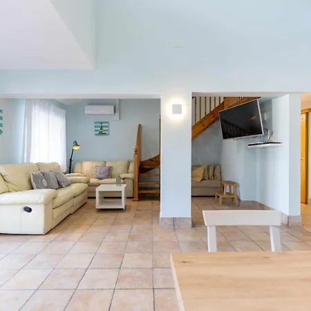 La De Mares Vila Bell-Lloc (Girona)