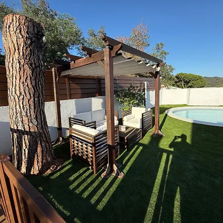 Villa La De Mares